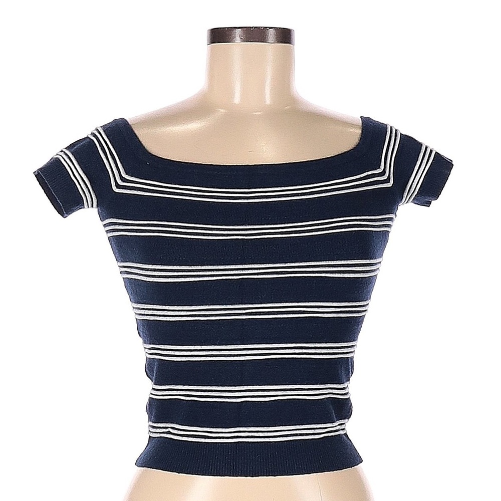 American Eagle off of shoulder sweater